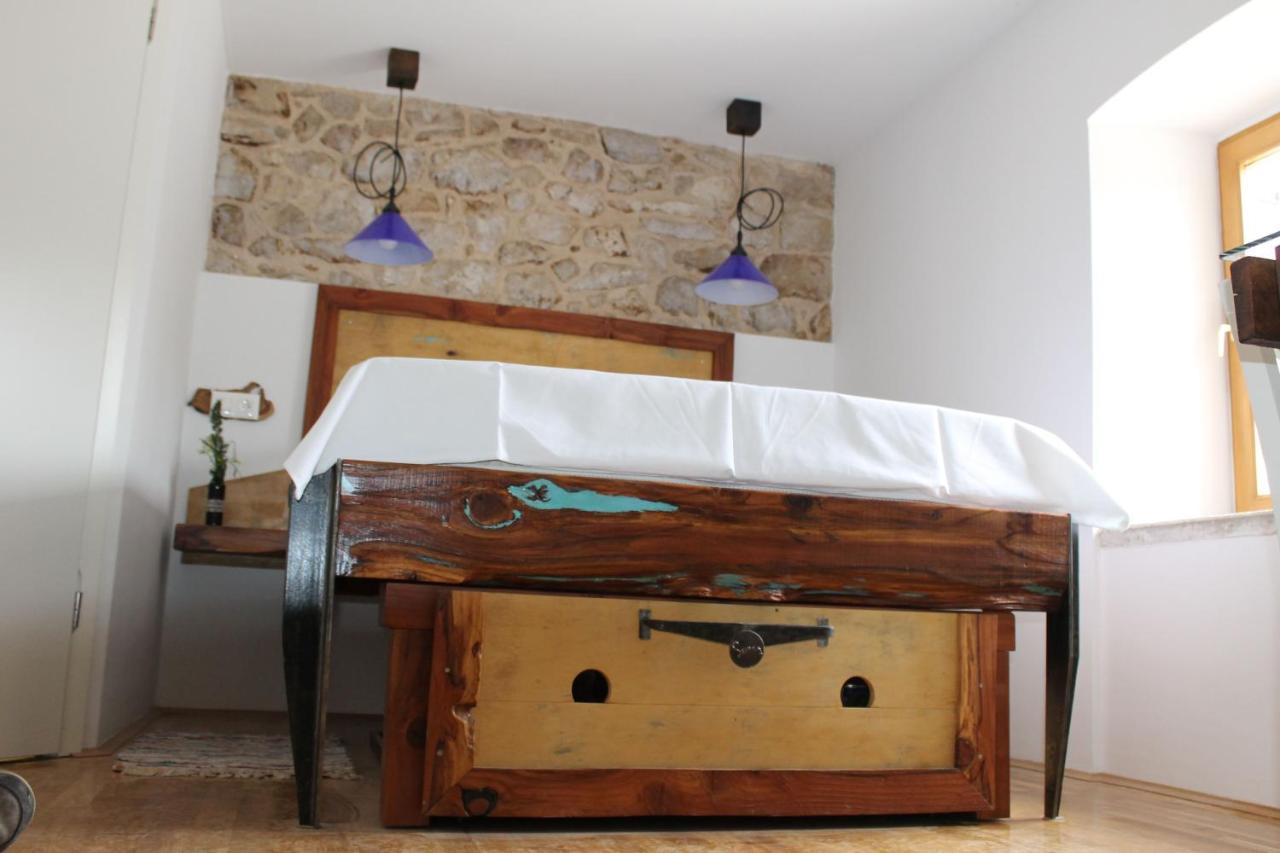 סרסר Apartmani Peljesac Sova מראה חיצוני תמונה