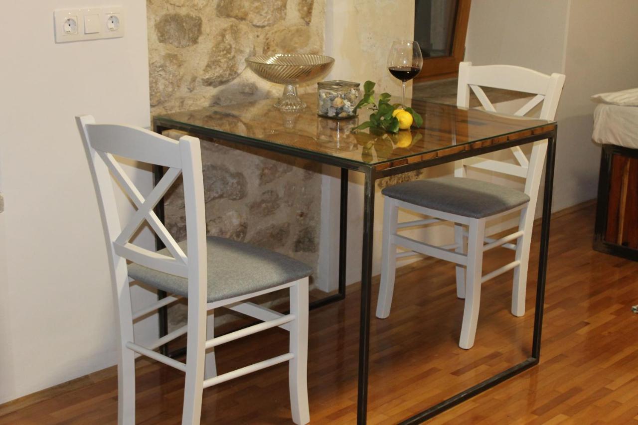 סרסר Apartmani Peljesac Sova מראה חיצוני תמונה