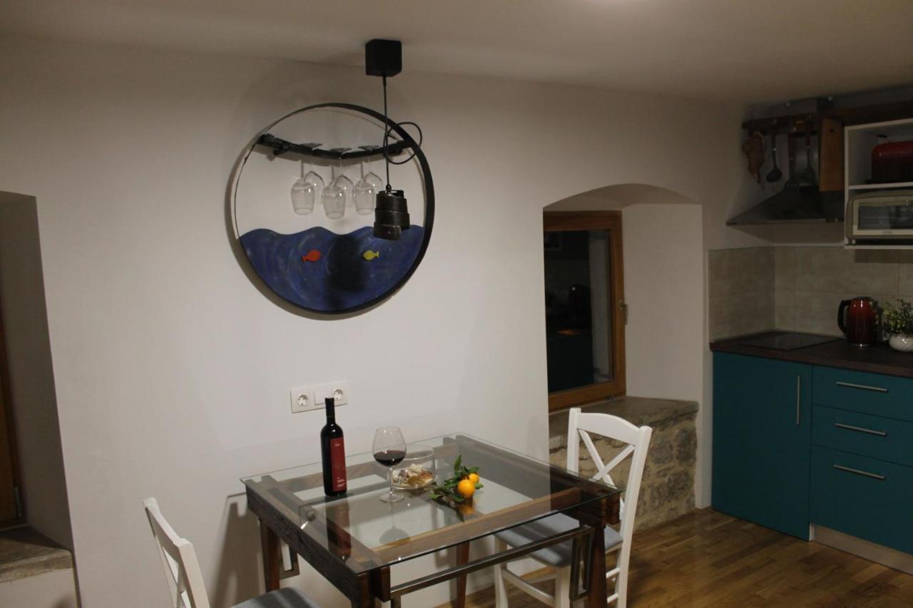 סרסר Apartmani Peljesac Sova מראה חיצוני תמונה