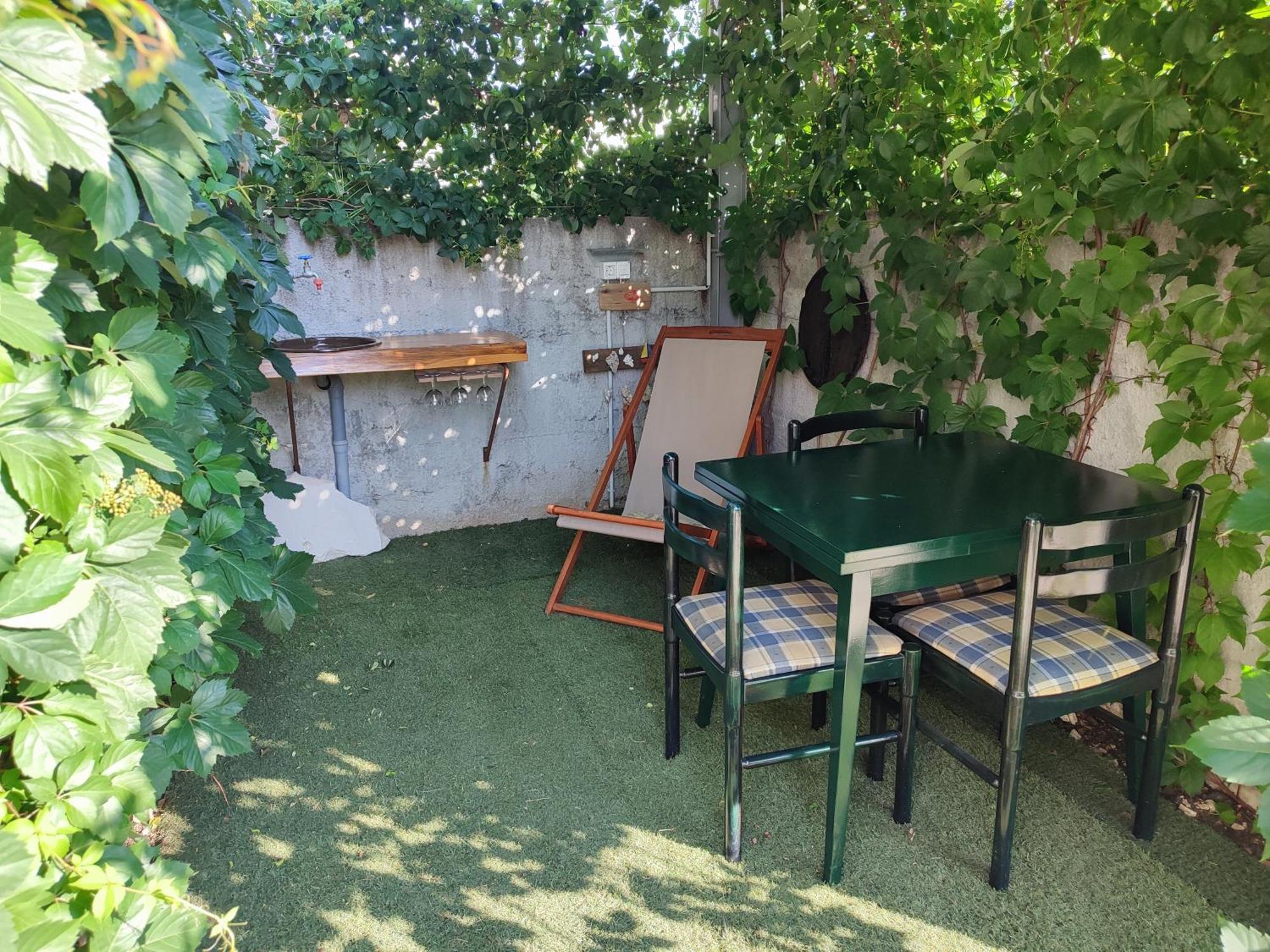 סרסר Apartmani Peljesac Sova מראה חיצוני תמונה